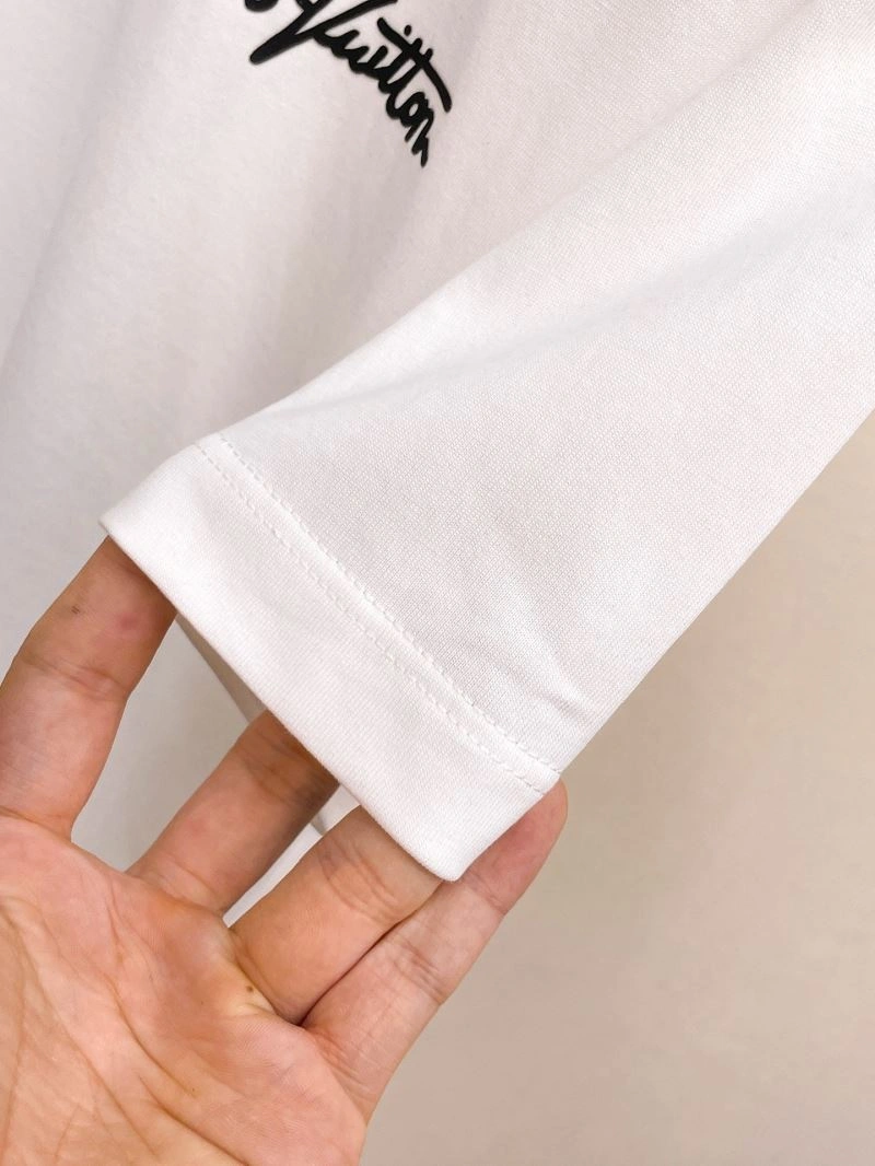 Louis Vuitton T-Shirts Efficient 136300