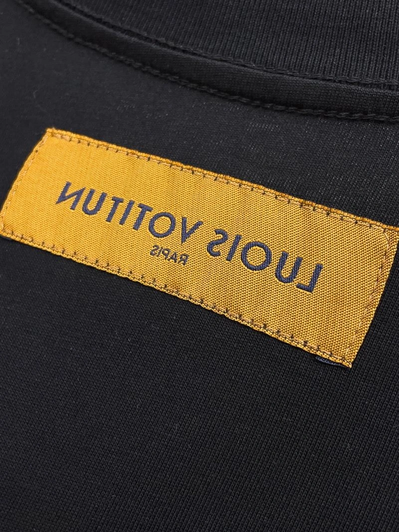 Louis Vuitton T-Shirts Durable 136286