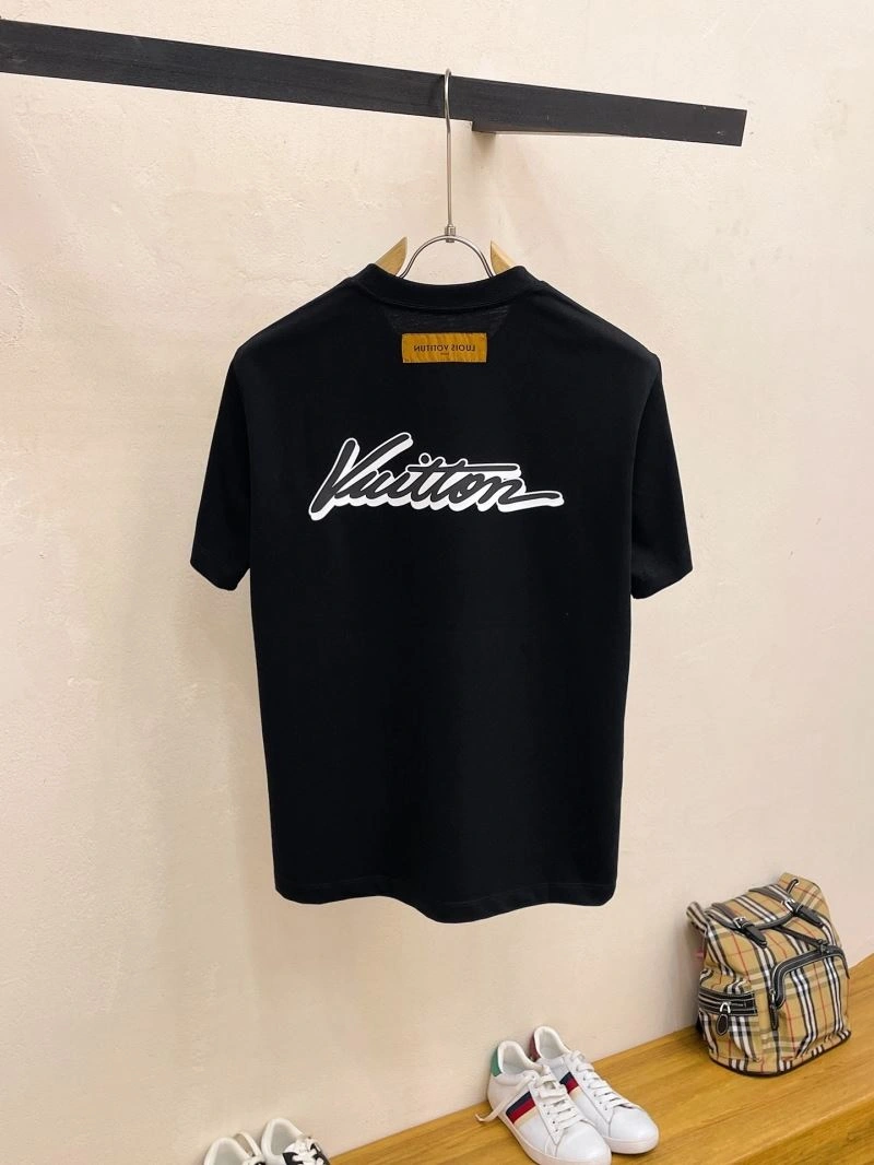 Louis Vuitton T-Shirts Durable 136286
