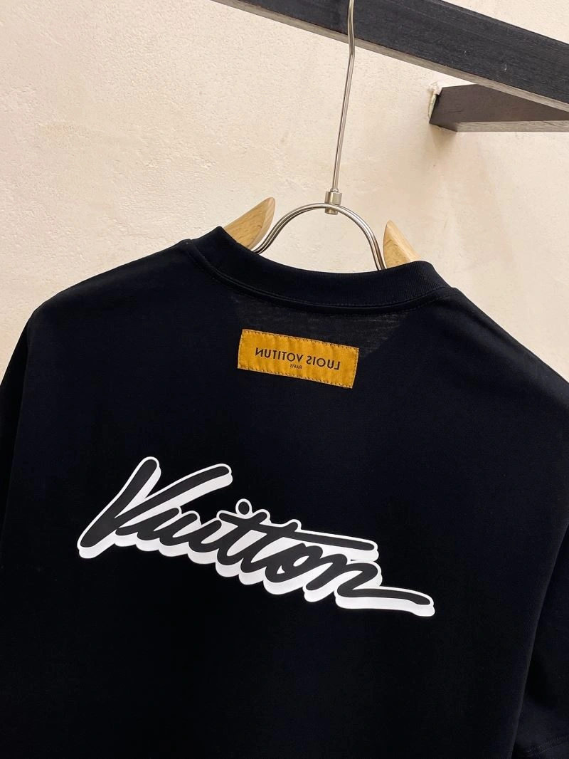 Louis Vuitton T-Shirts Durable 136286