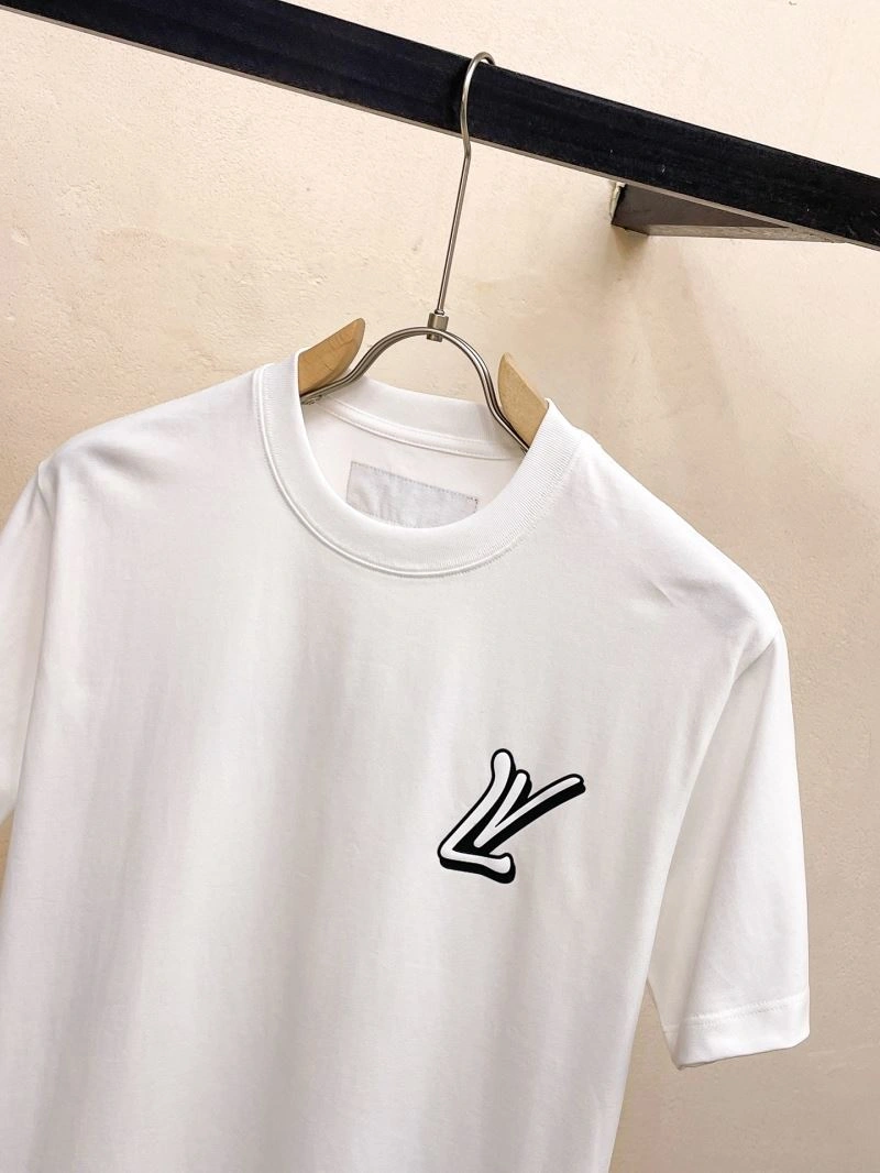 Louis Vuitton T-Shirts WellDesigned 136284