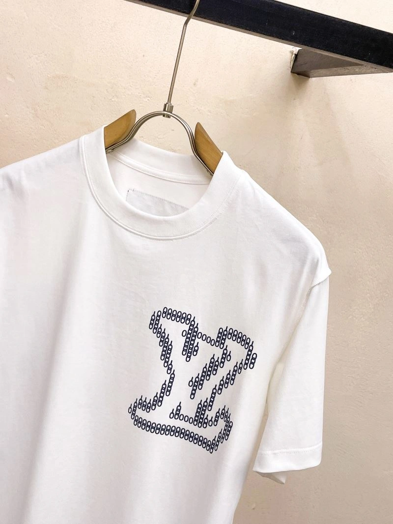 Louis Vuitton T-Shirts Seasonal 136285
