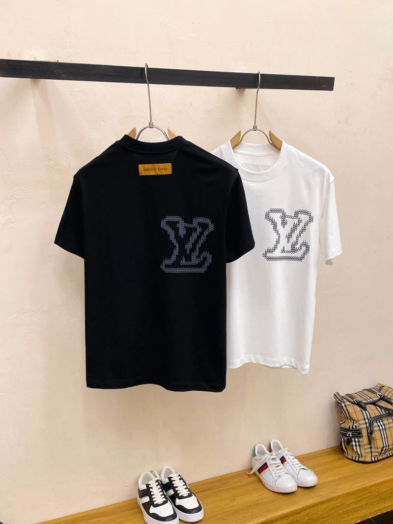WrinkleFree Louis Vuitton T-Shirts 136282