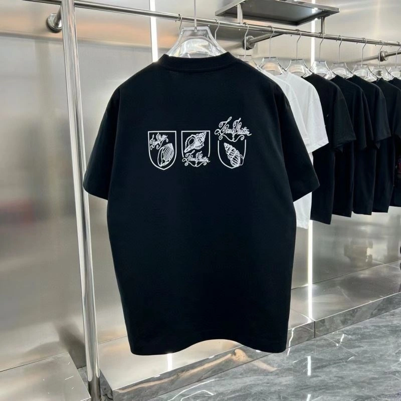 Lightweight Louis Vuitton T-Shirts 136275