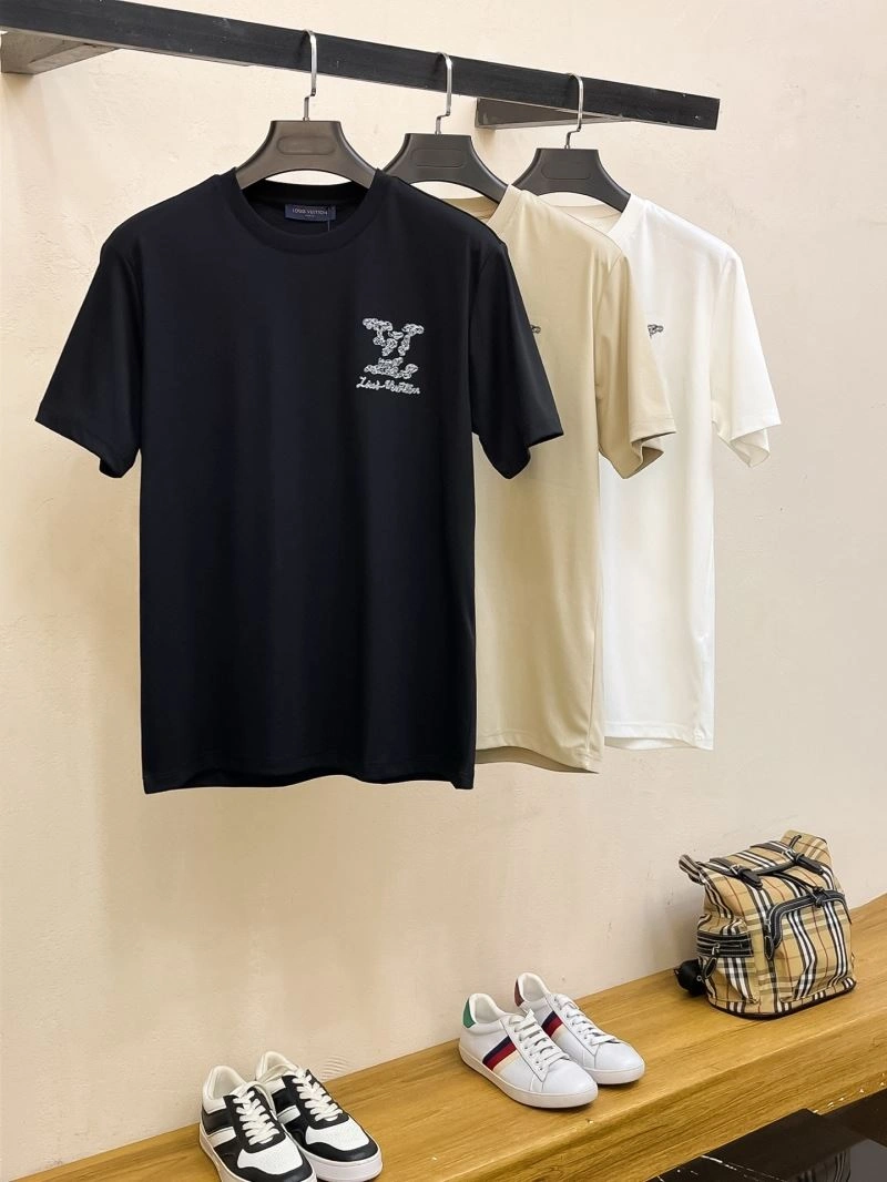 Louis Vuitton T-Shirts Trendy 136276
