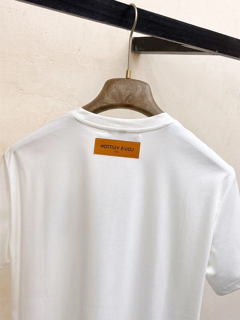 Louis Vuitton T-Shirts Compact 136274