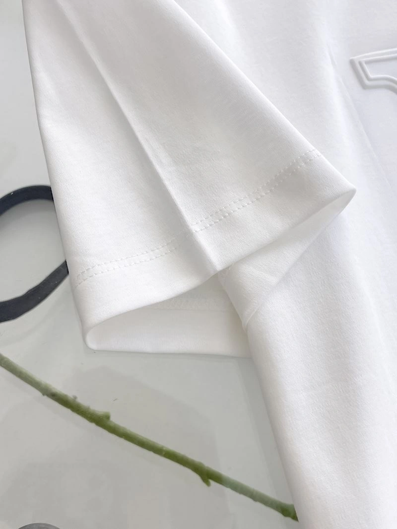 Louis Vuitton T-Shirts OdorResistant 136267