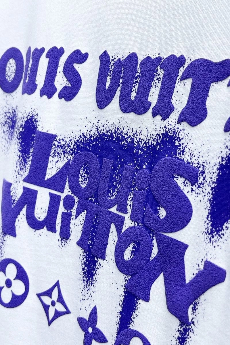 MoistureWicking Louis Vuitton T-Shirts 136262