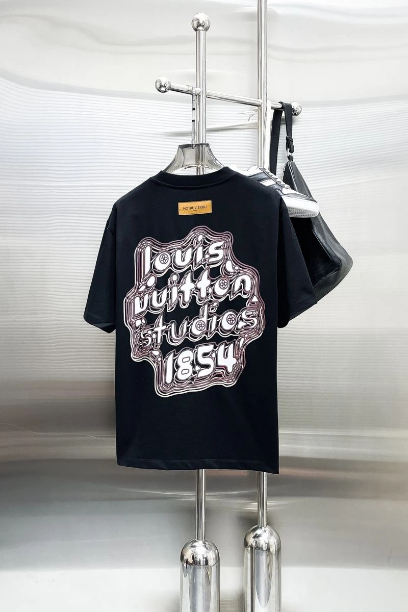 Louis Vuitton T-Shirts AllSeason 136265