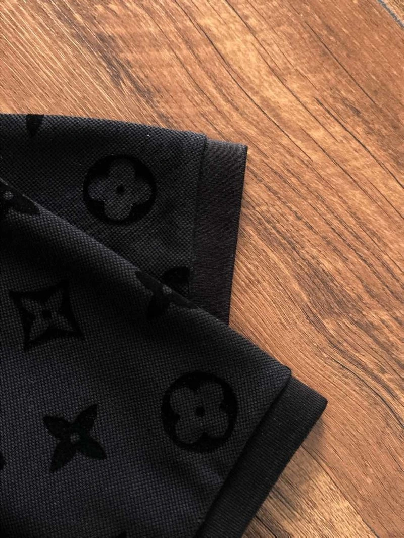 Lightweight Louis Vuitton T-Shirts 136260