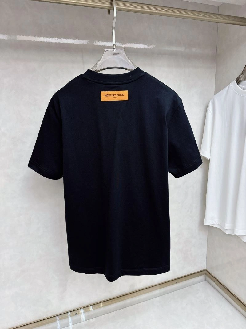 Breathable Louis Vuitton T-Shirts 136256