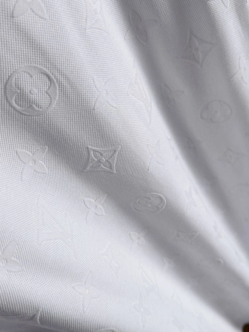 Louis Vuitton T-Shirts ZipUp 136251