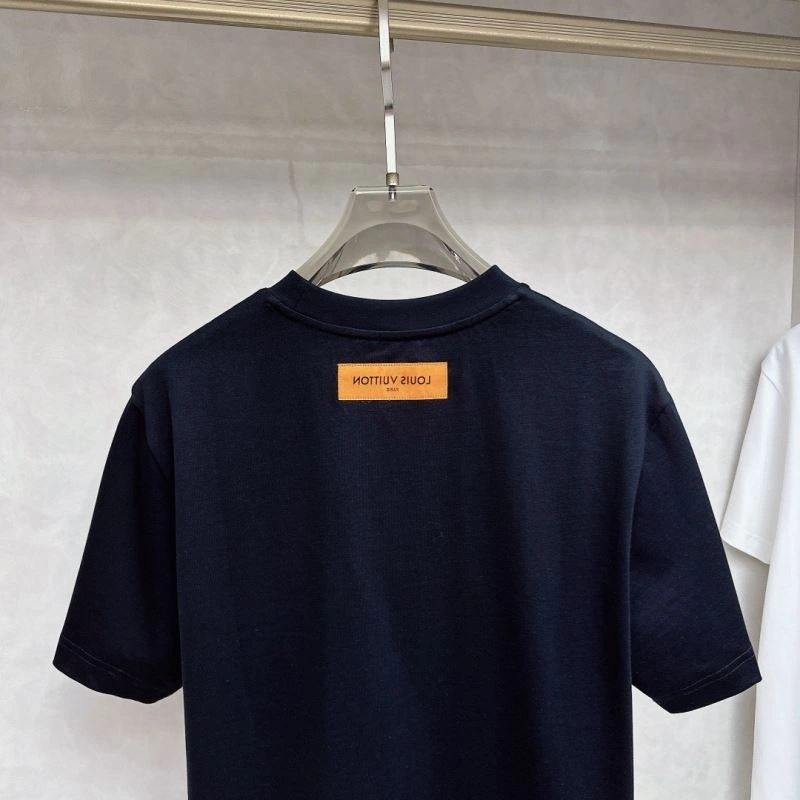 Louis Vuitton T-Shirts WeatherProof 136248