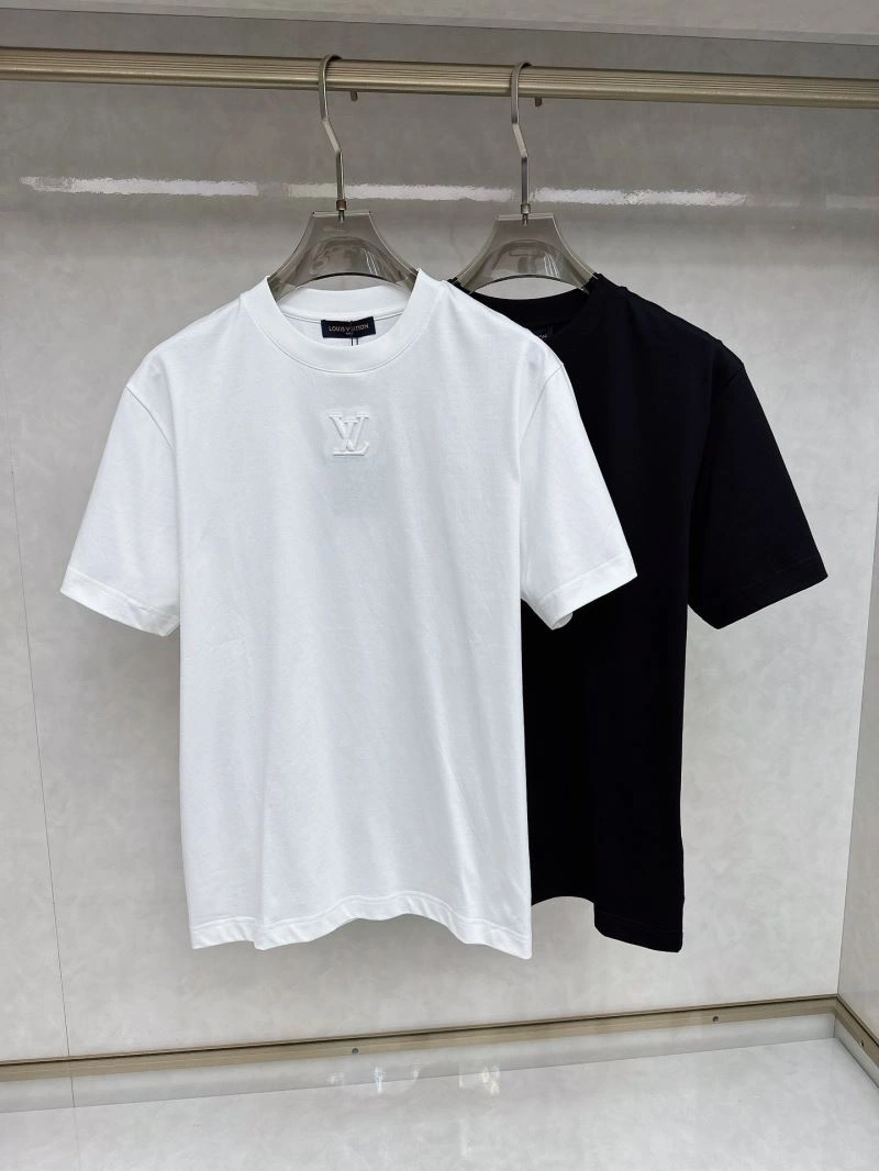 DailyWear Louis Vuitton T-Shirts 136254