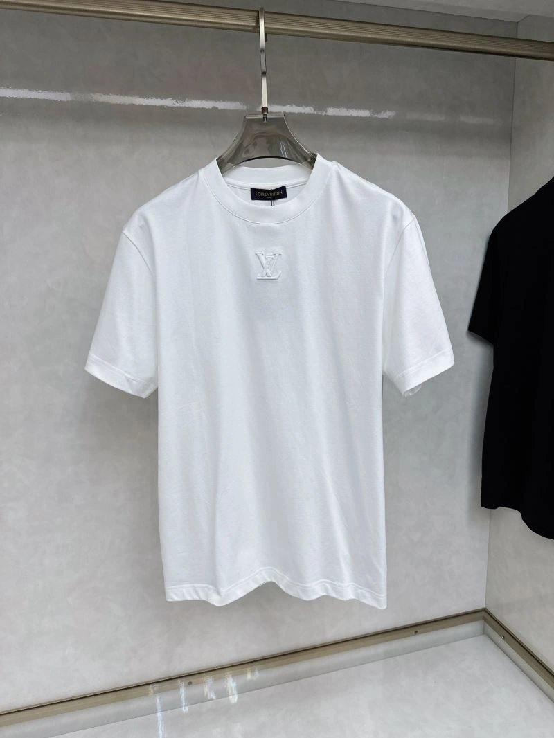 DailyWear Louis Vuitton T-Shirts 136254