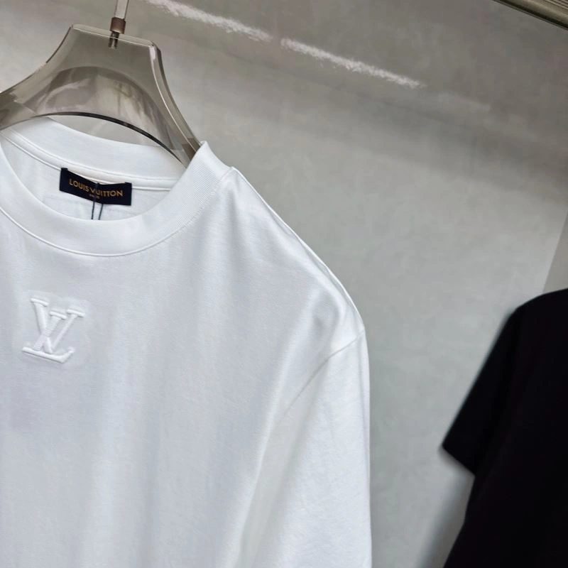 DailyWear Louis Vuitton T-Shirts 136254