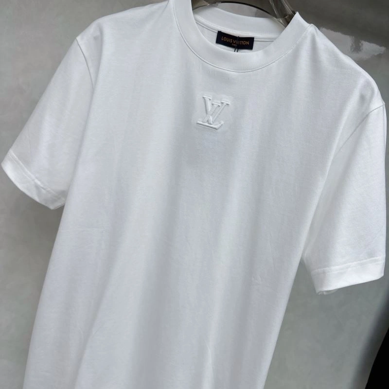 DailyWear Louis Vuitton T-Shirts 136254
