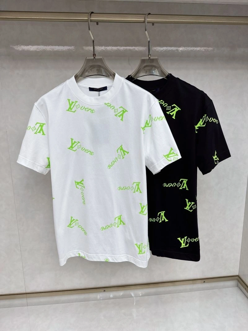 RelaxedFit Louis Vuitton T-Shirts 136249