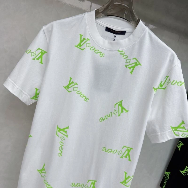RelaxedFit Louis Vuitton T-Shirts 136249
