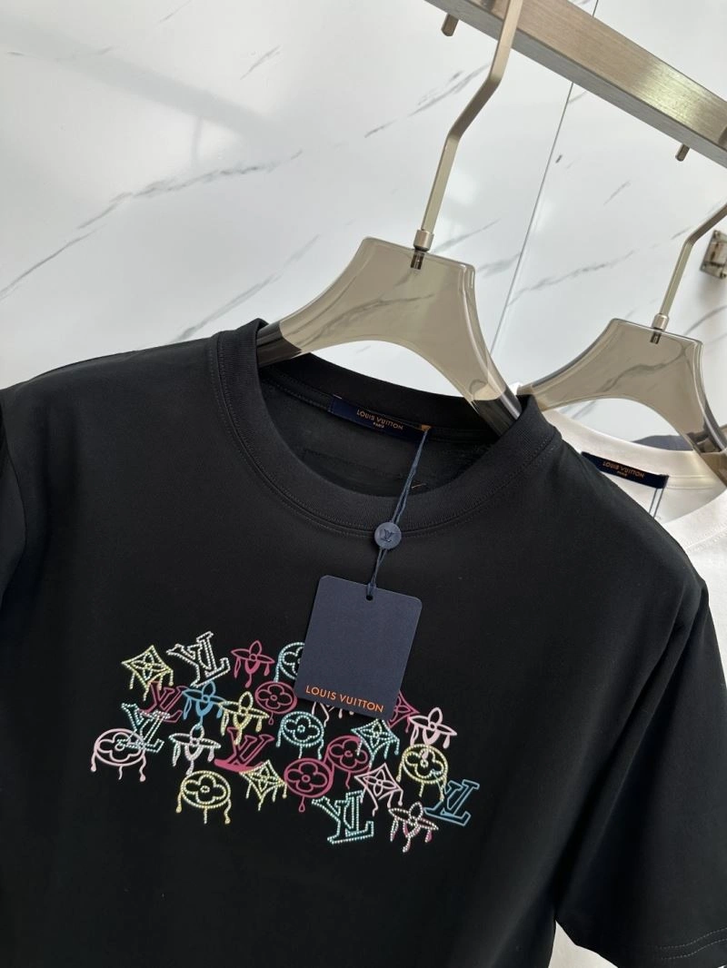Louis Vuitton T-Shirts Comfortable 136244