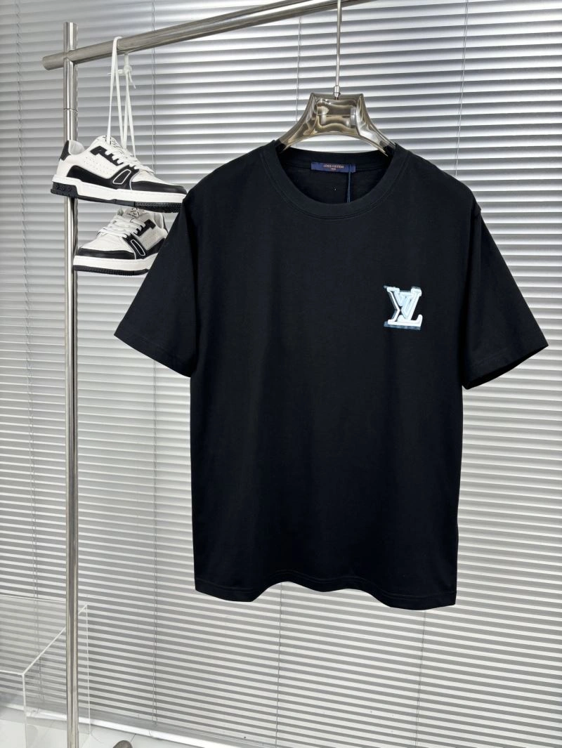 Louis Vuitton T-Shirts Contemporary 136237