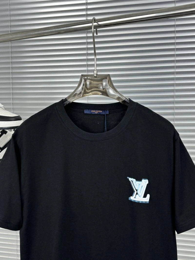 Louis Vuitton T-Shirts Contemporary 136237