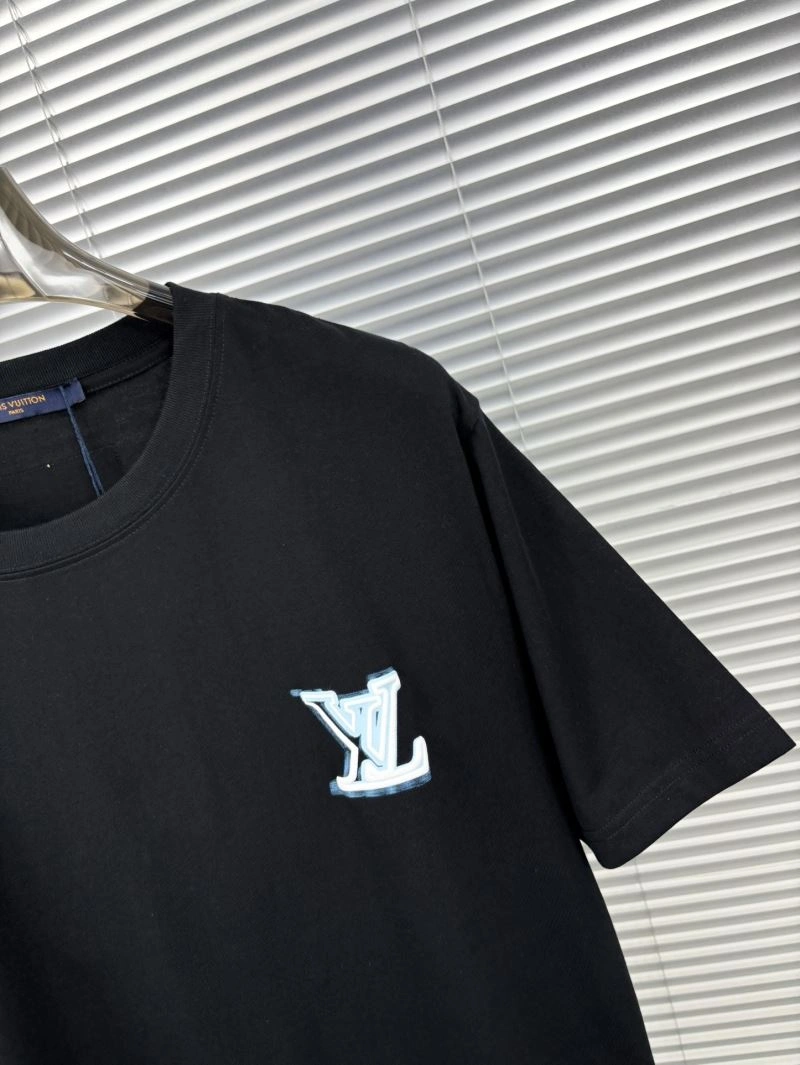 Louis Vuitton T-Shirts Contemporary 136237