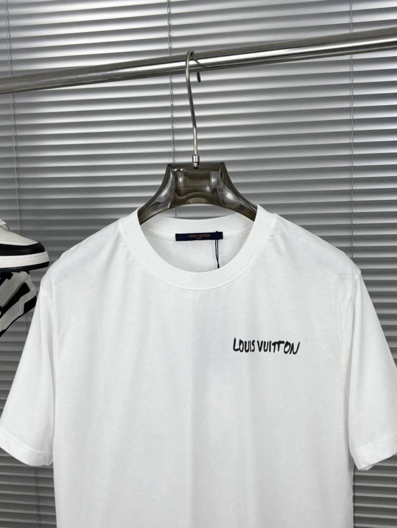 Popular Louis Vuitton T-Shirts 136216