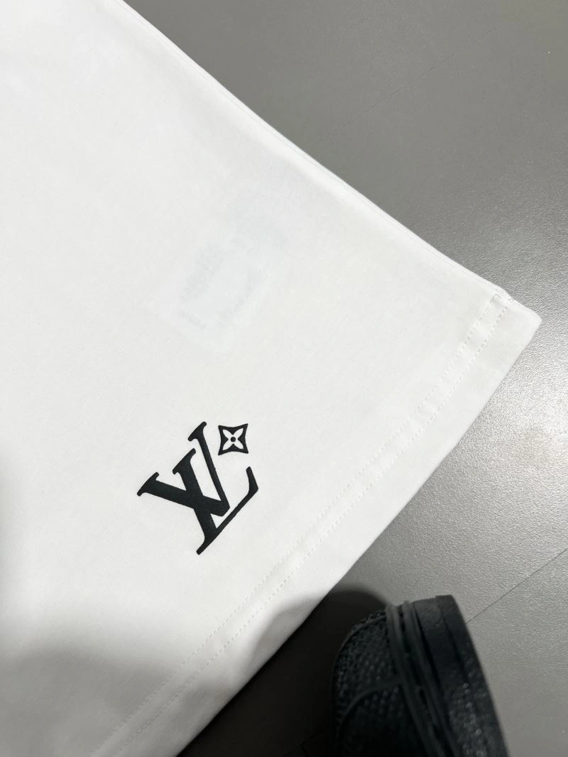 BestValue Louis Vuitton T-Shirts 136221