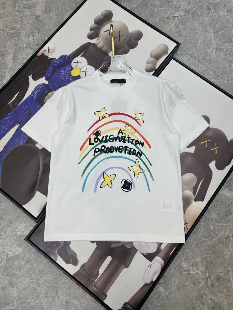 Louis Vuitton T-Shirts Breathable 136238
