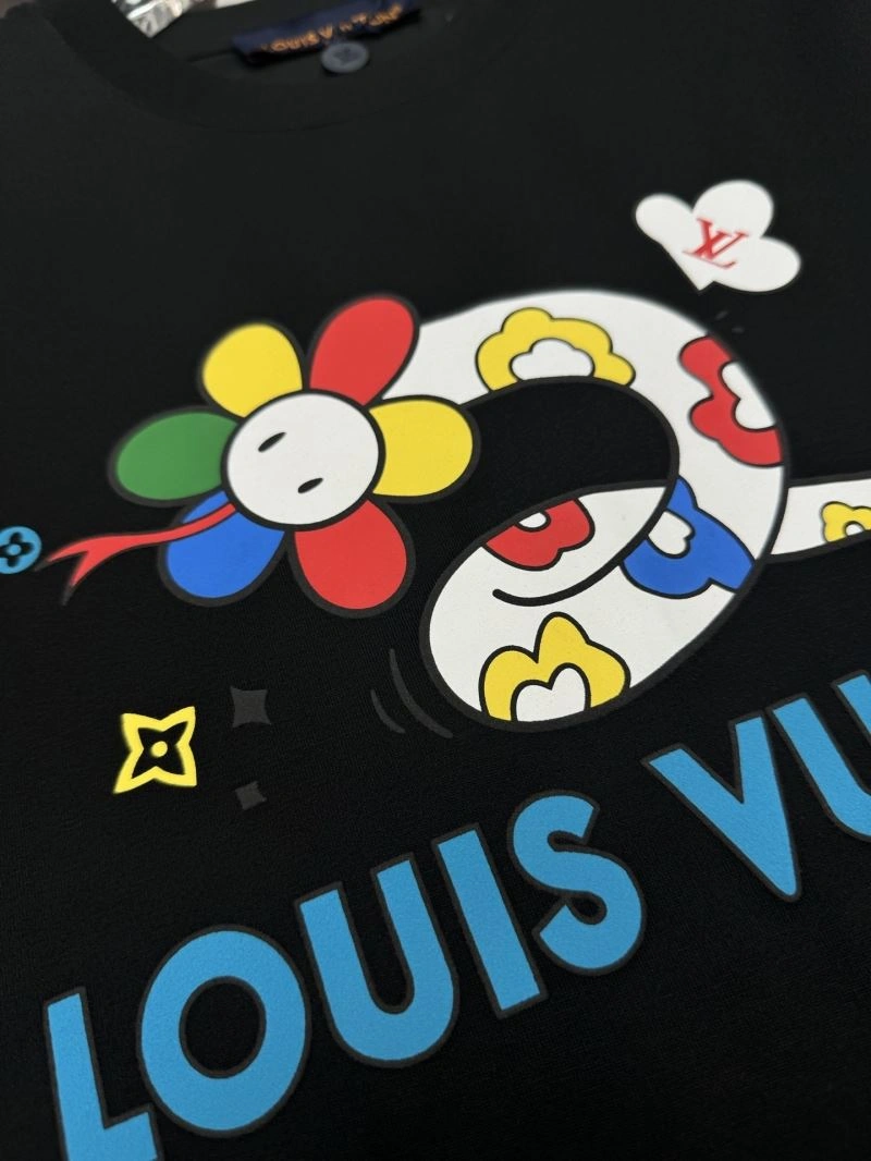 FashionForward Louis Vuitton T-Shirts 136226