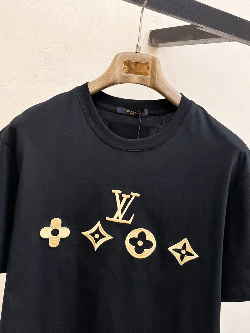 Packable Louis Vuitton T-Shirts 136214