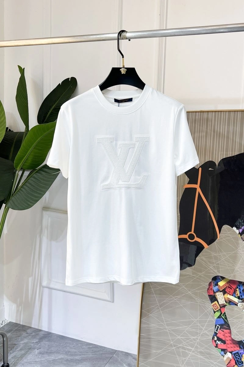 NewStyle Louis Vuitton T-Shirts 136217