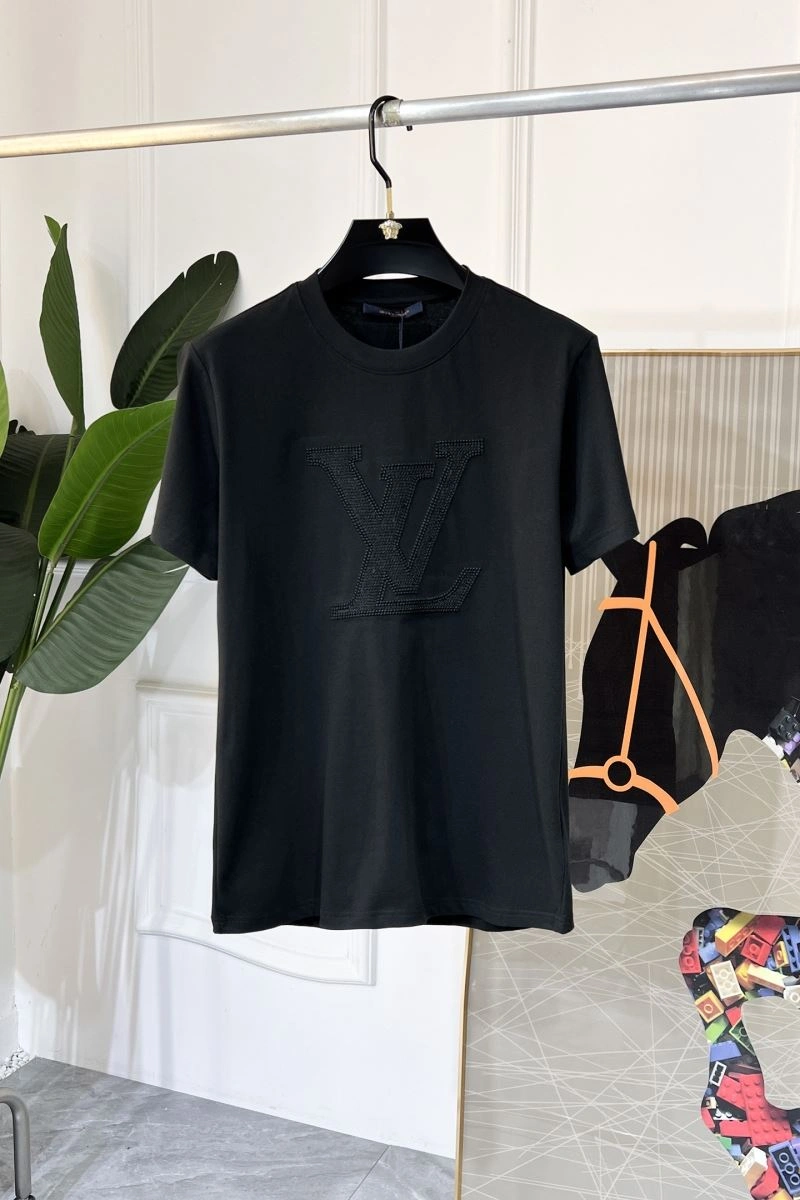 NewStyle Louis Vuitton T-Shirts 136217