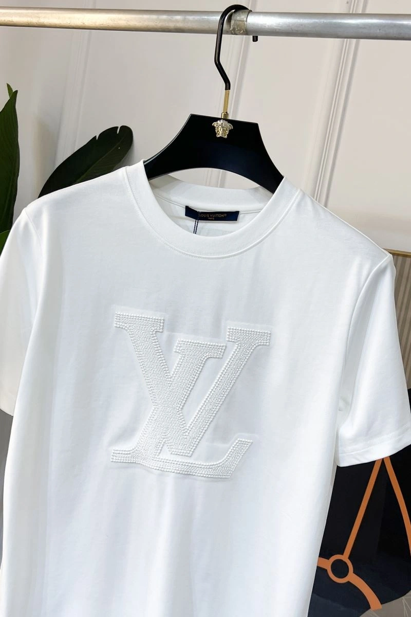 NewStyle Louis Vuitton T-Shirts 136217