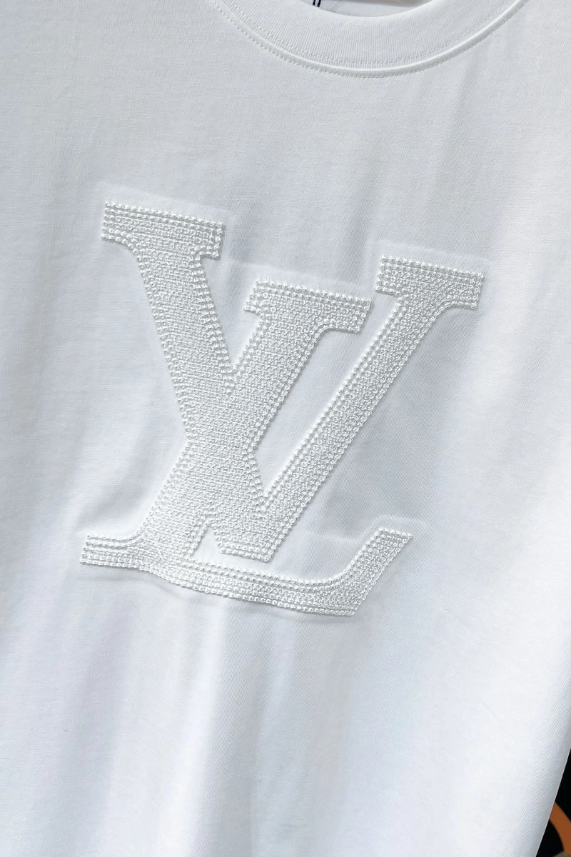 NewStyle Louis Vuitton T-Shirts 136217