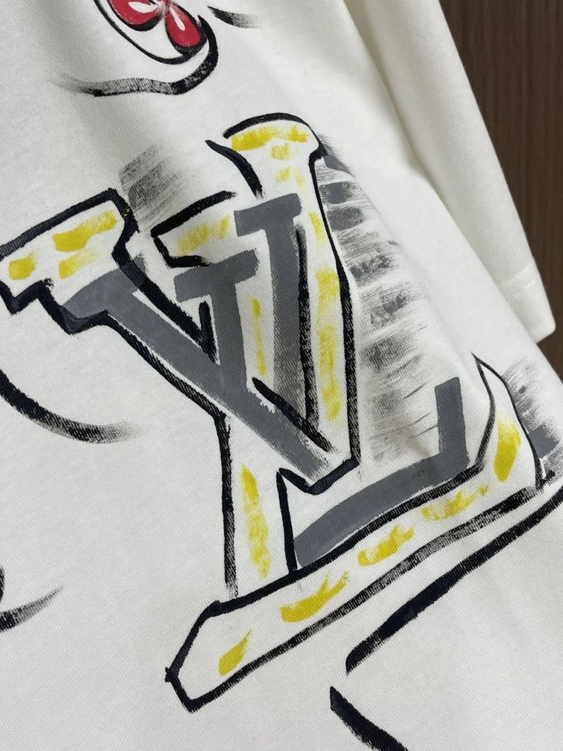 Louis Vuitton T-Shirts Comfortable 136223