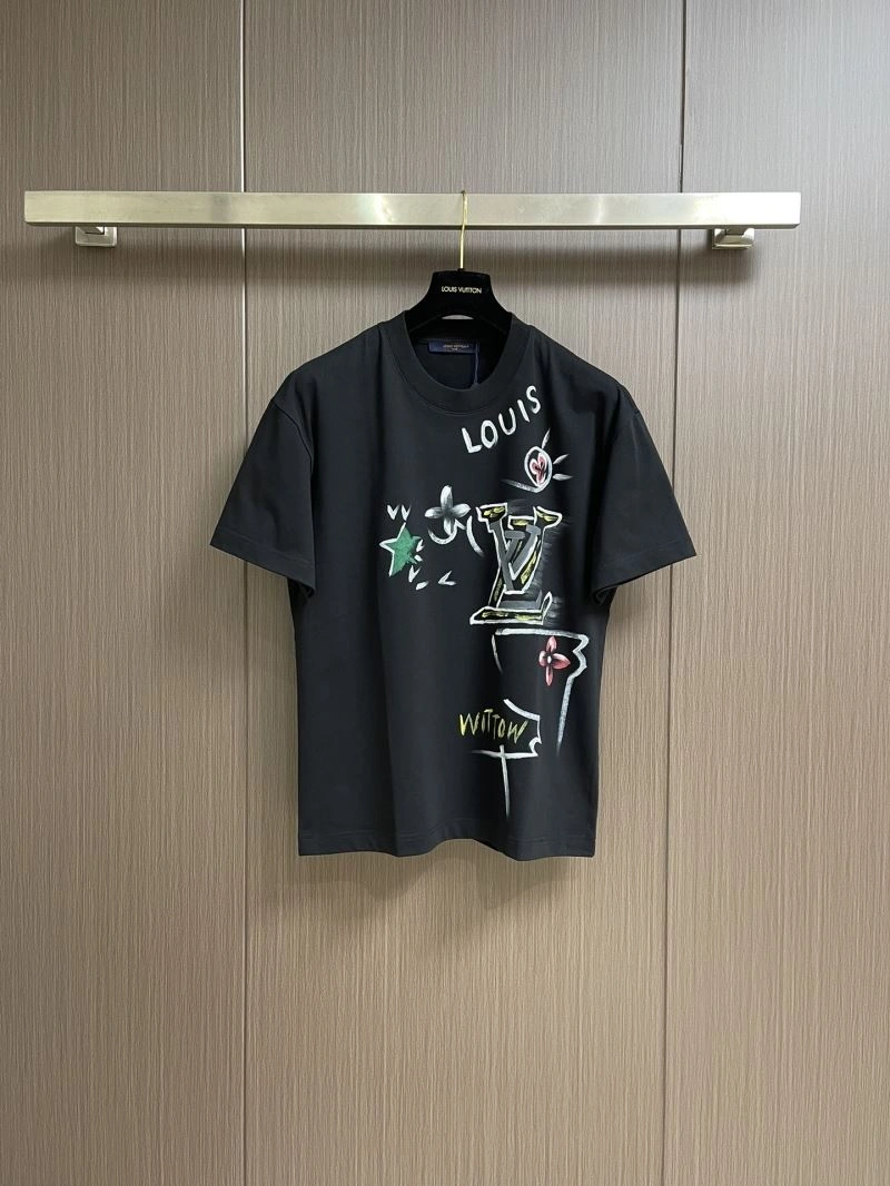 Neat Louis Vuitton T-Shirts 136232