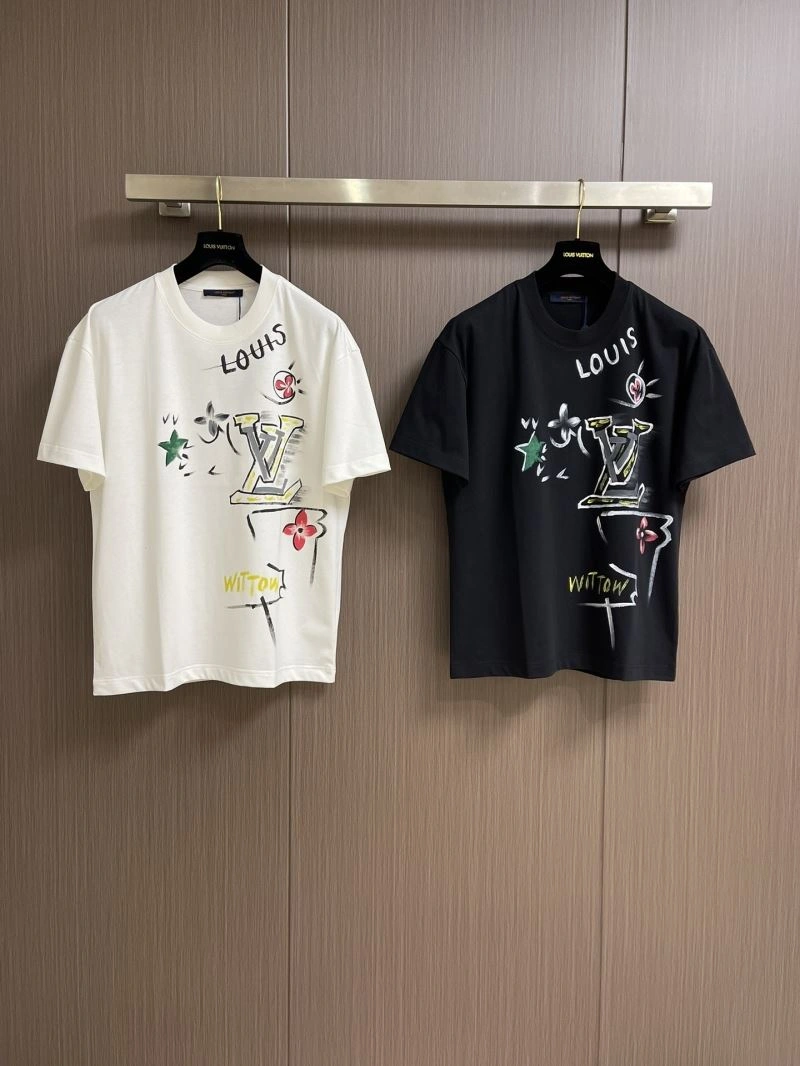 Neat Louis Vuitton T-Shirts 136232
