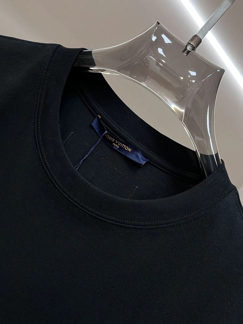 StreetReady Louis Vuitton T-Shirts 136236