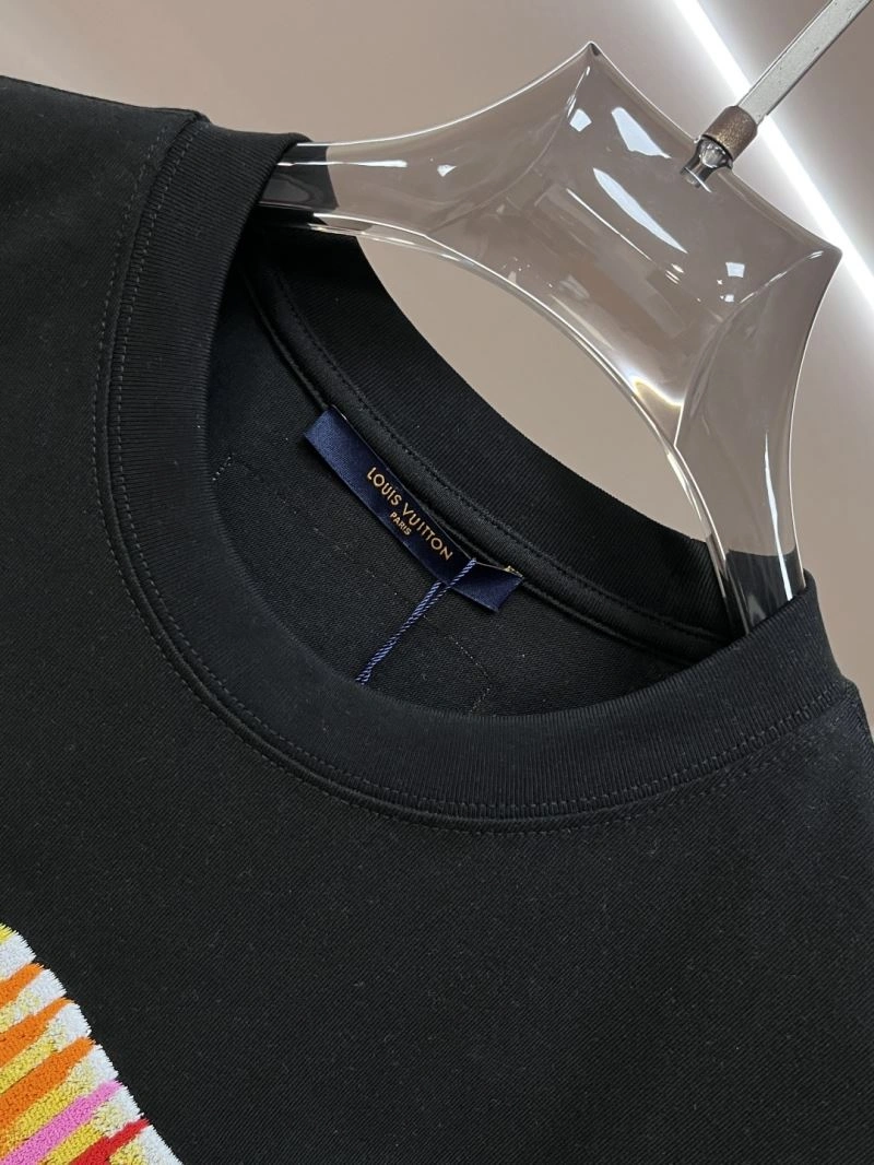 Comfortable Louis Vuitton T-Shirts 136218
