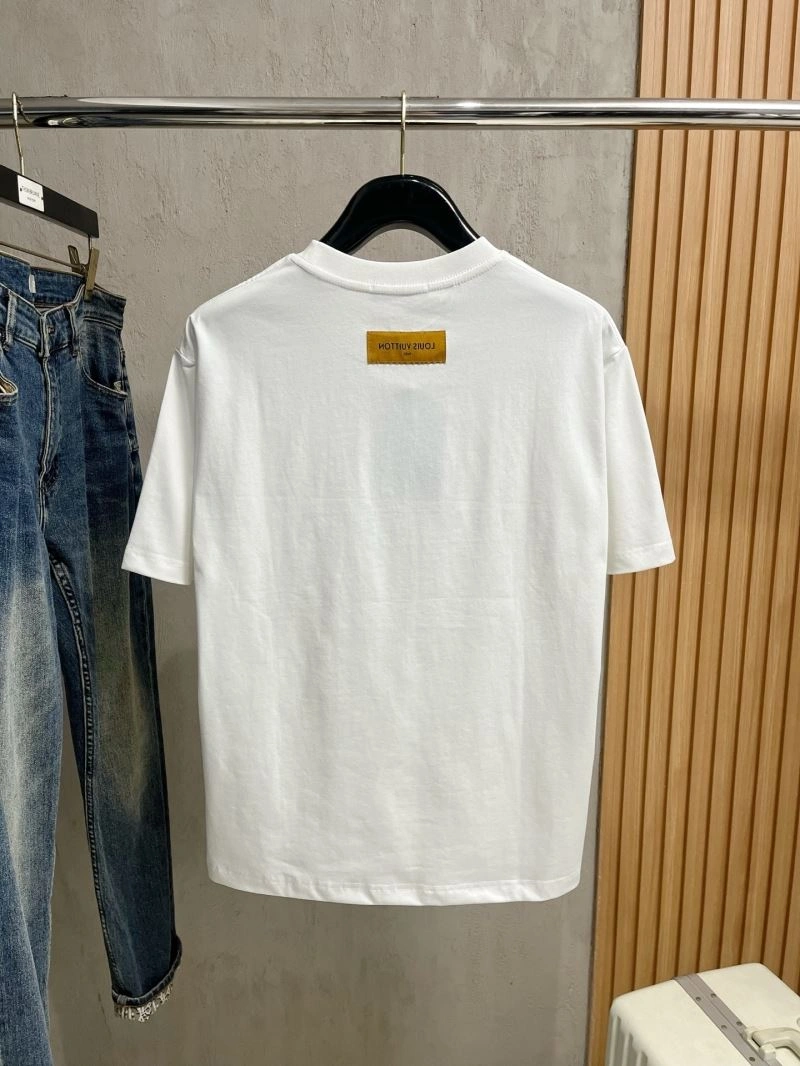 SoftTouch Louis Vuitton T-Shirts 136213