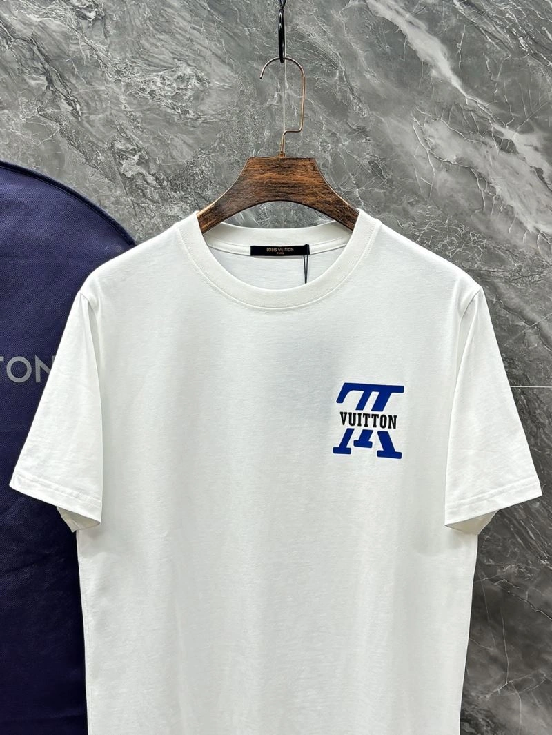 MoistureWicking Louis Vuitton T-Shirts 136207