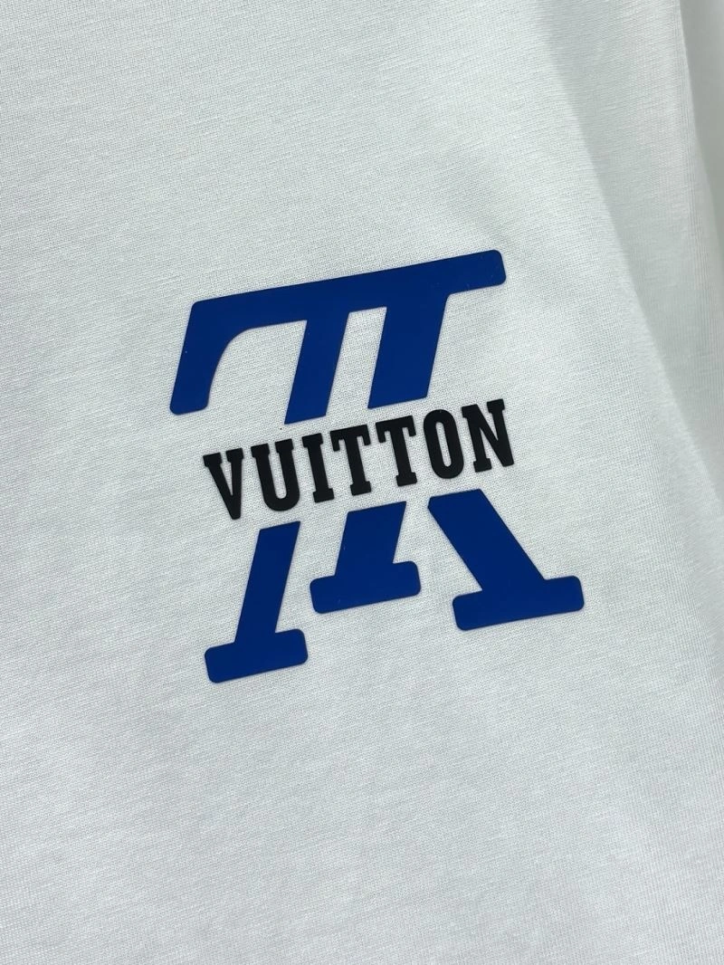 MoistureWicking Louis Vuitton T-Shirts 136207