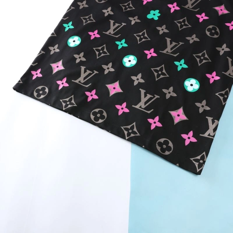 Louis Vuitton T-Shirts MultiPurpose 136196