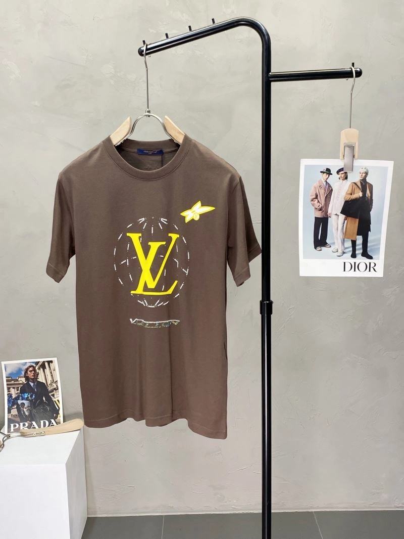 Resilient Louis Vuitton T-Shirts 136182