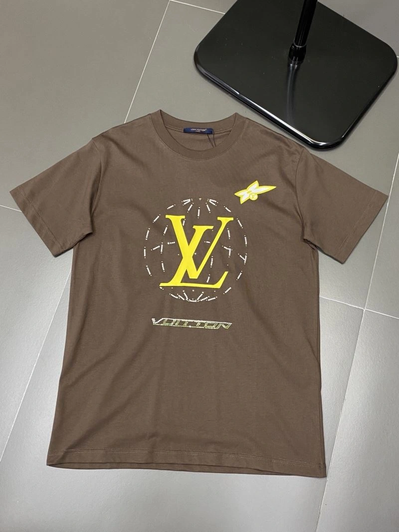 Resilient Louis Vuitton T-Shirts 136182