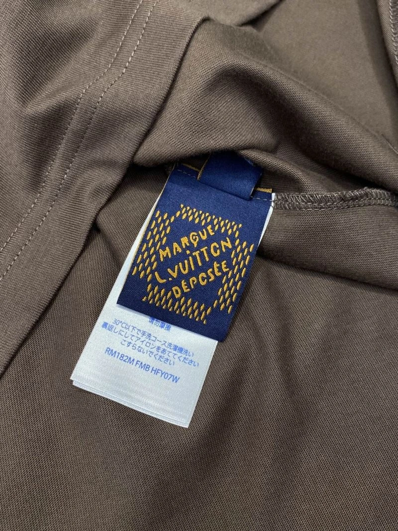 Resilient Louis Vuitton T-Shirts 136182