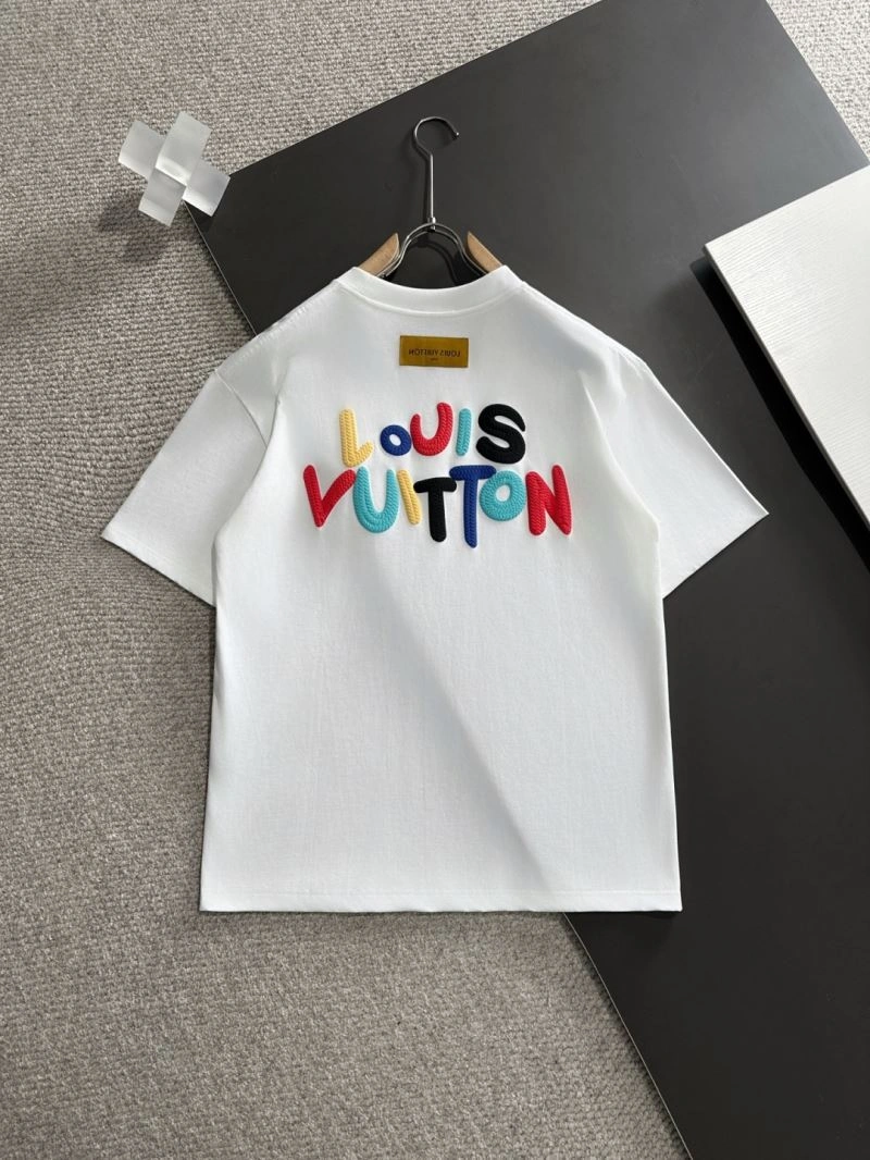 Upgraded Louis Vuitton T-Shirts 136189