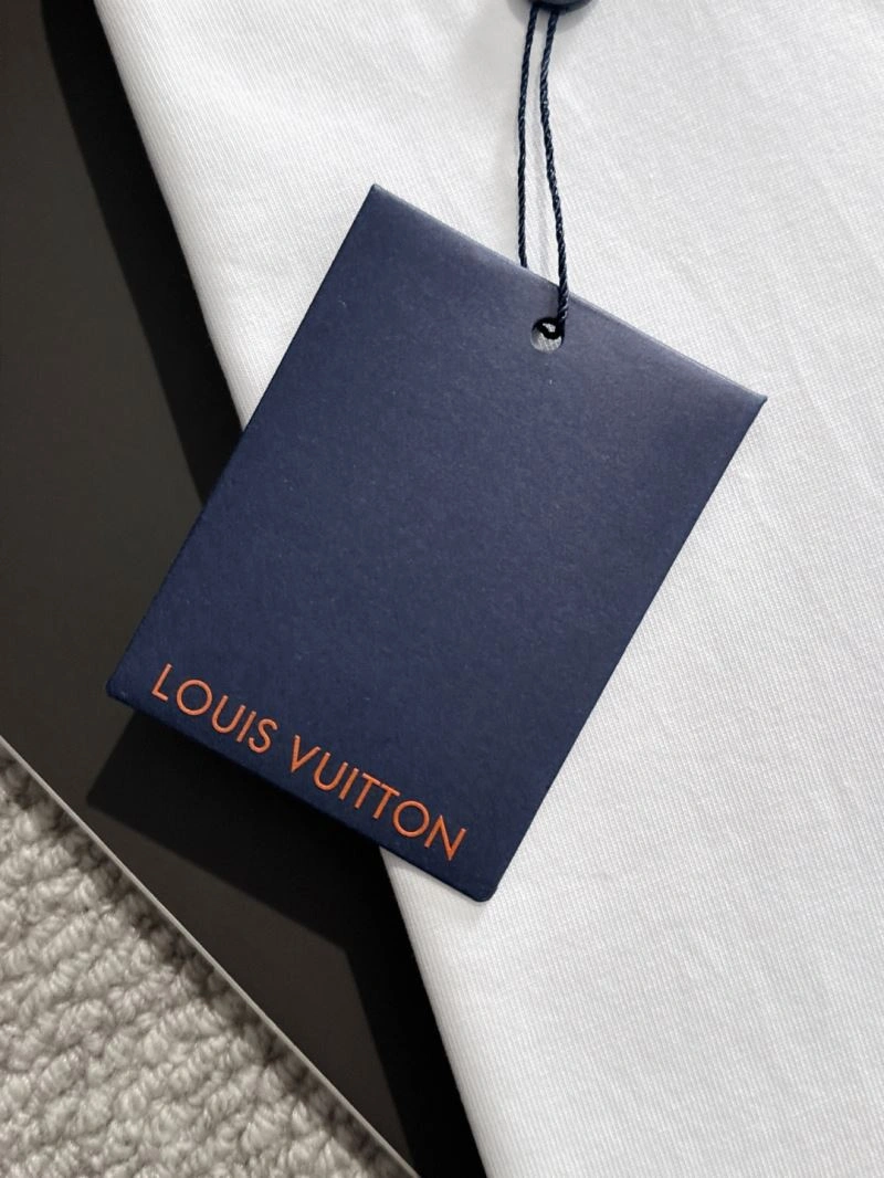 EasyMatch Louis Vuitton T-Shirts 136197